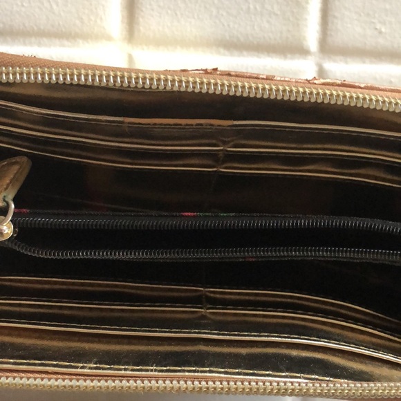 Betsey Johnson Cheetah Print Zip Up Wallet - Picture 10 of 10